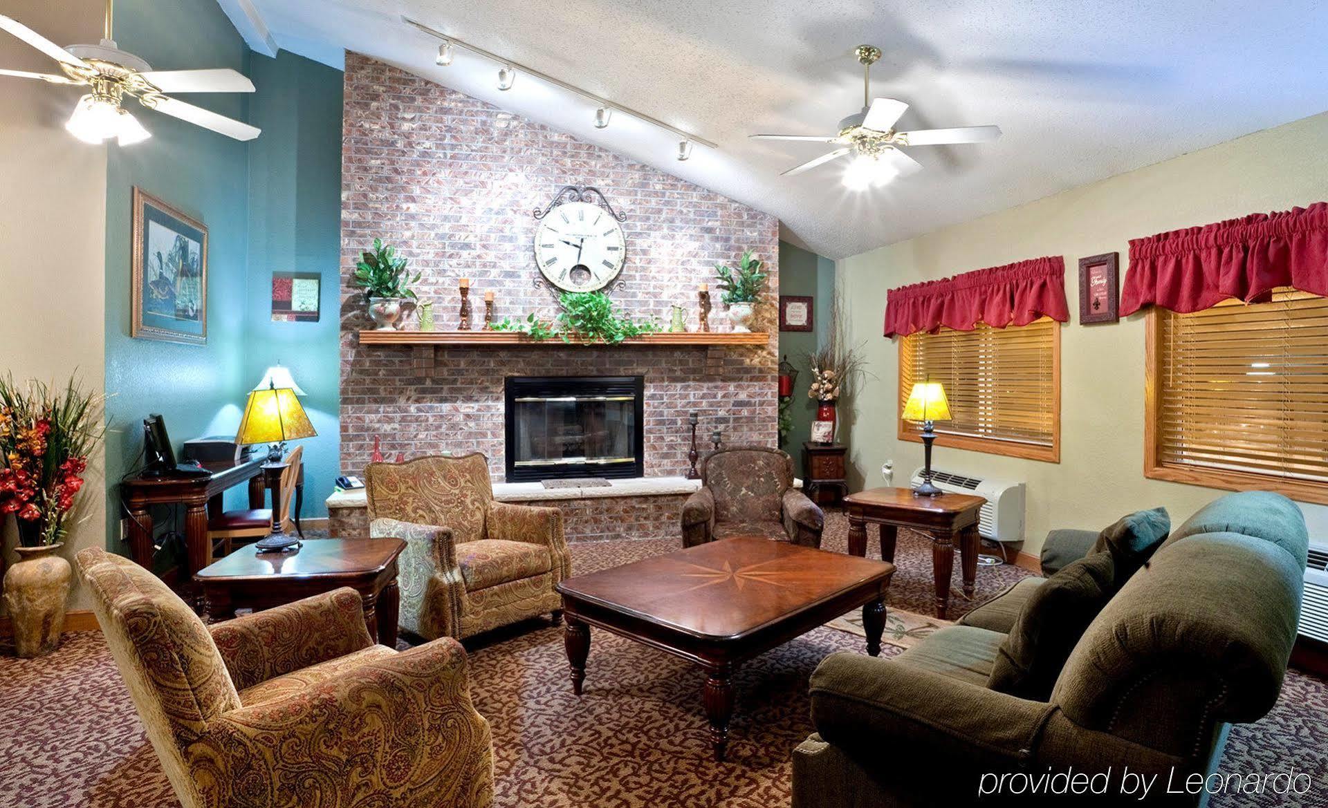 Rodeway Inn Hesston Extérieur photo